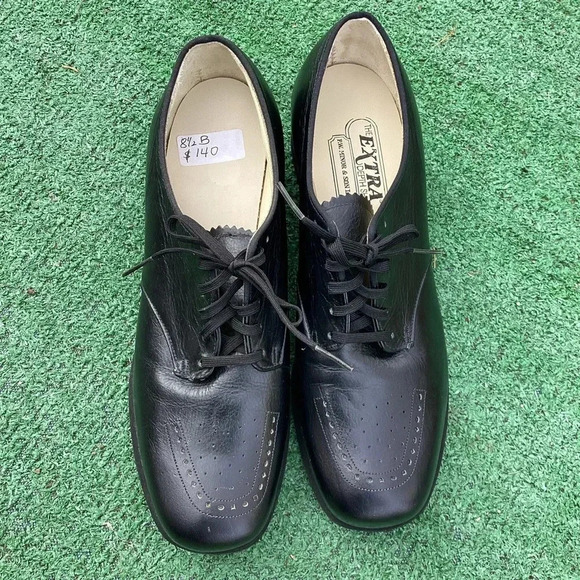 The Extra Depth Shoe Black leathered Loafers Size 8.5 - Picture 14 of 14